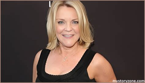 Stephanie Faracy Net Worth, Age, Height, Weight, Family, Wiki 2024