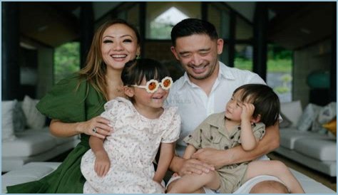 Who Is Caleb Sima? Meet Kathy Fang Husband! Age, Net Worth